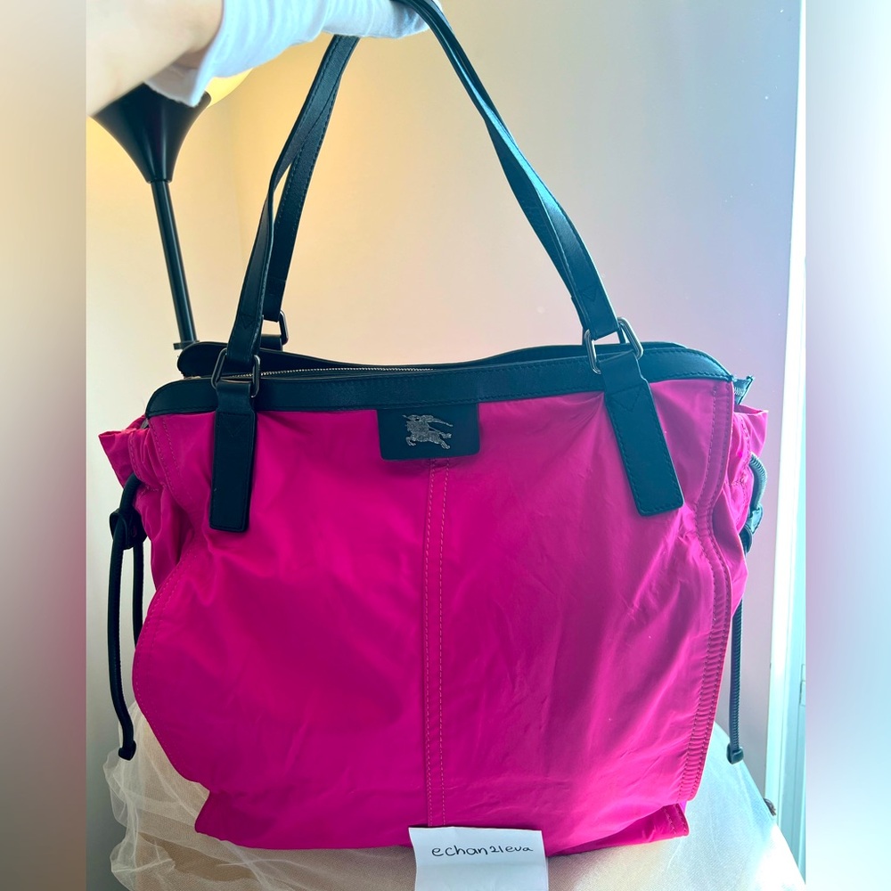 (Last One! Hot Pink) Burberry London Large Buckleigh Nylon Tote Bag Hot Pink